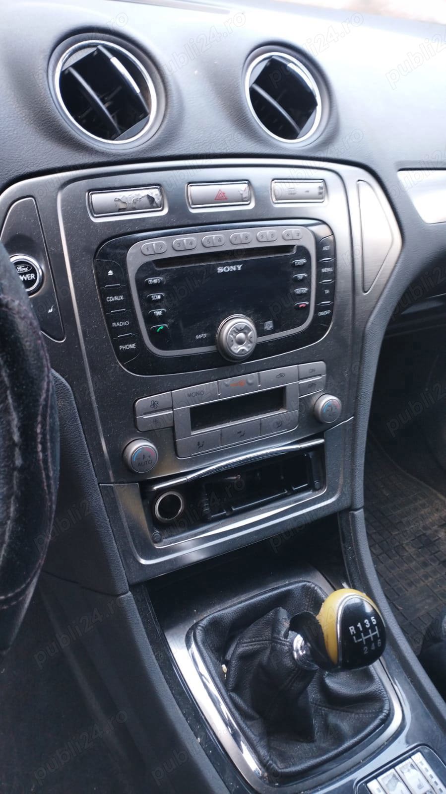 Vand casetofon ford mondeo mk4 