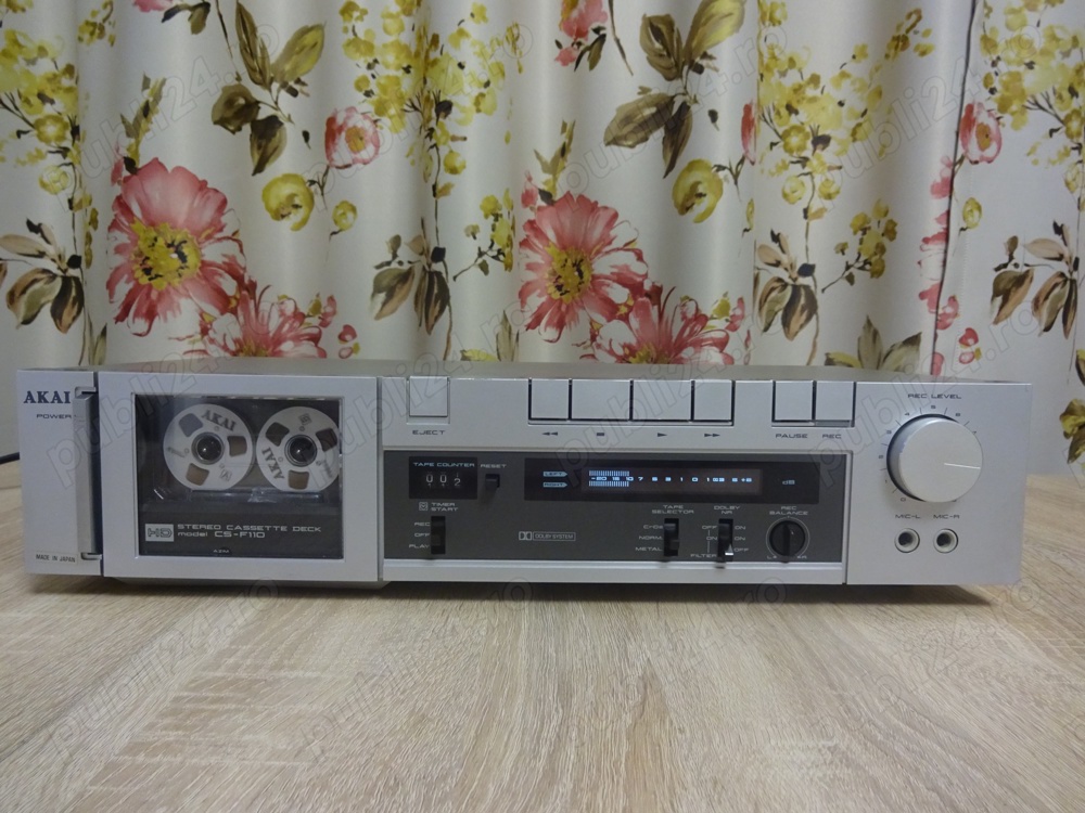 Casetofon deck Akai CS-F110