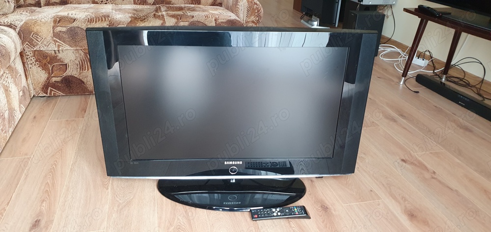 Vând TV Samsung