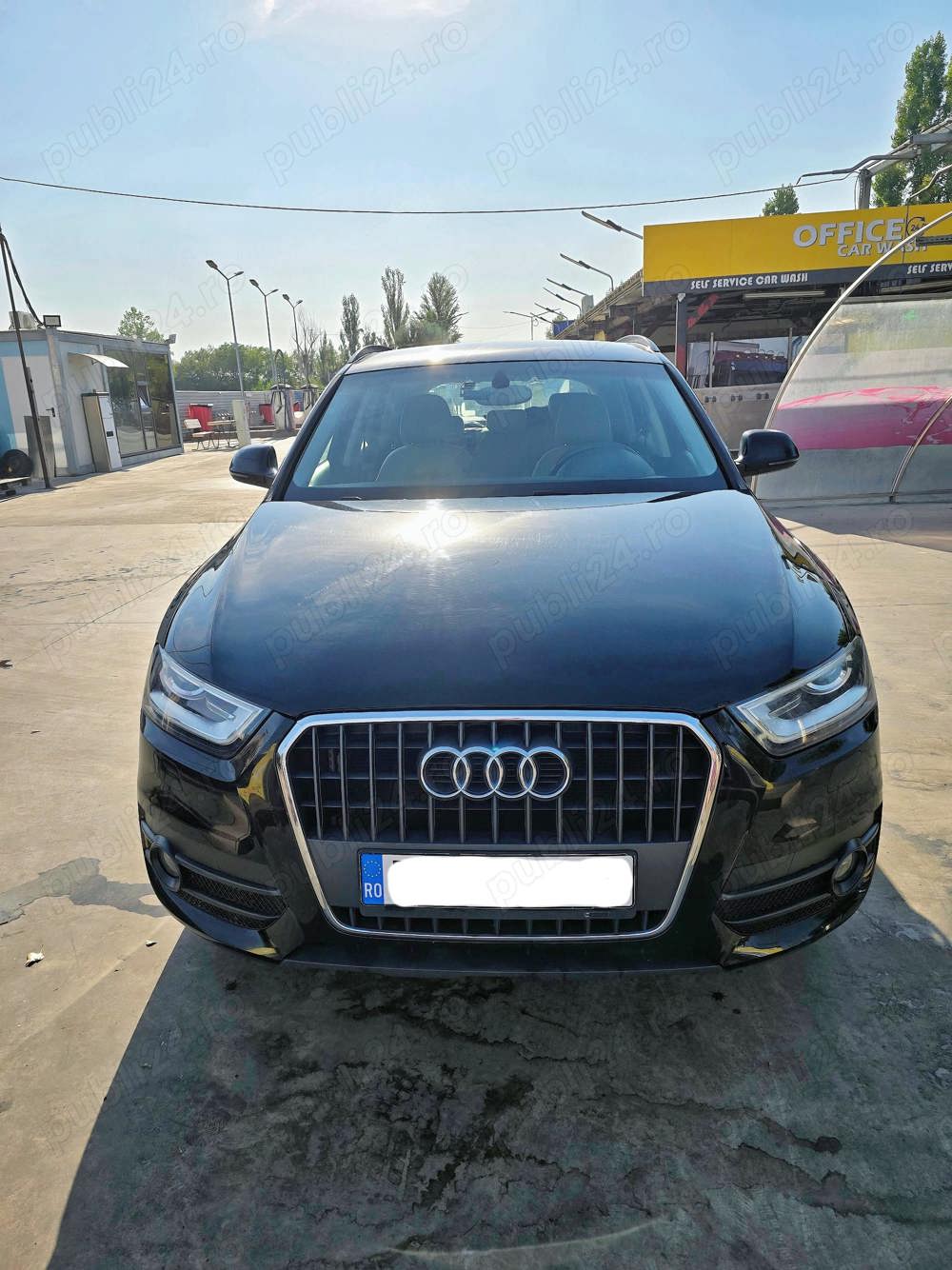 Vand Audi Q3 98000 km reali, an 2014 150CP Euro6