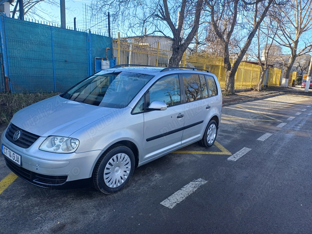 Vând Vw Touran 1.9 TDi