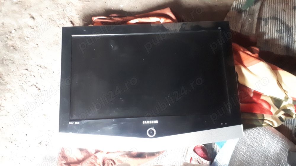 Vînd plasmă samsung 