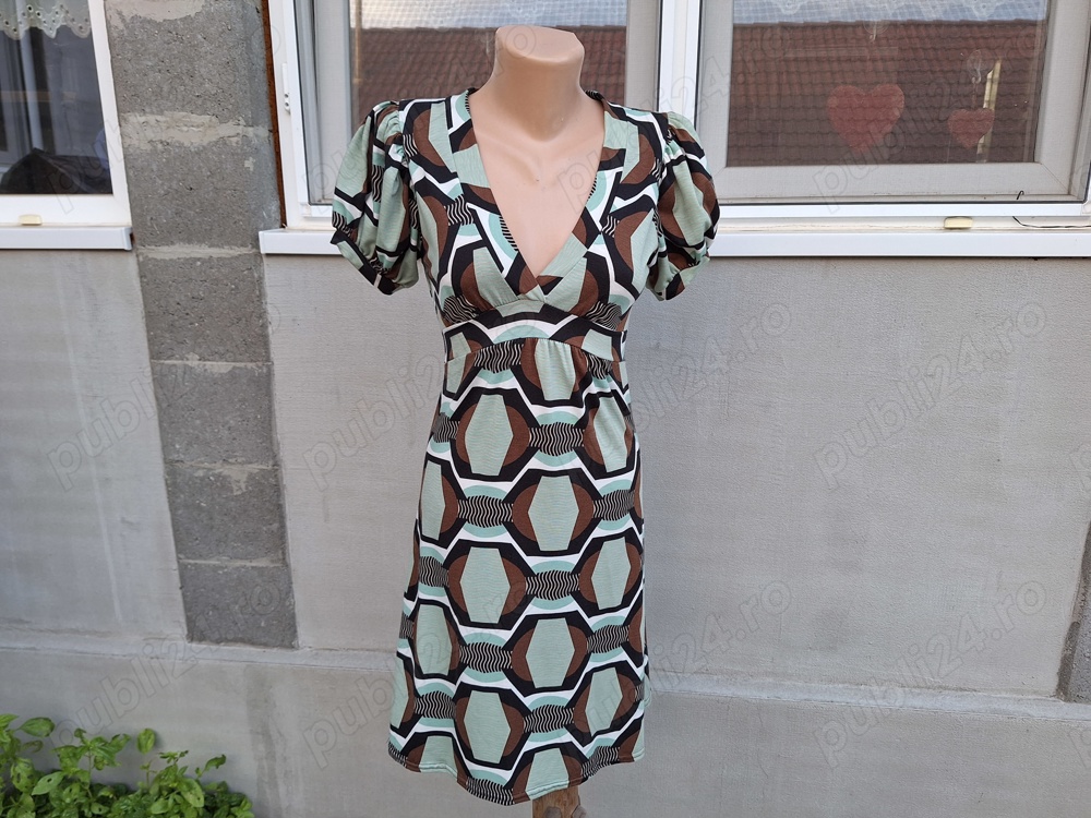 **TU Green | rochie dama | bust 88 cm | mar. 40 - 42 | M - L