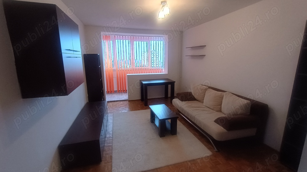 Apartament de 2 camere de închiriat în zona Astra Brașov.