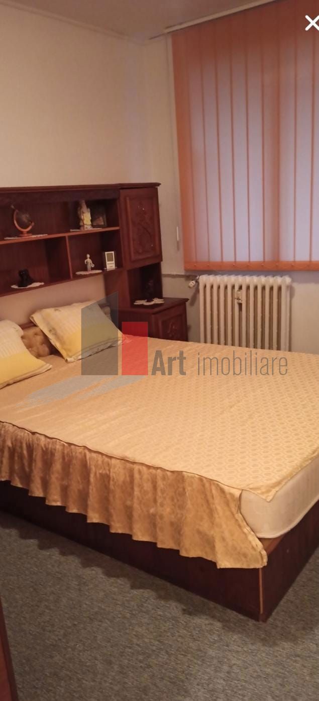 Vânzare apartament 3 camere Huedin-Brâncoveanu