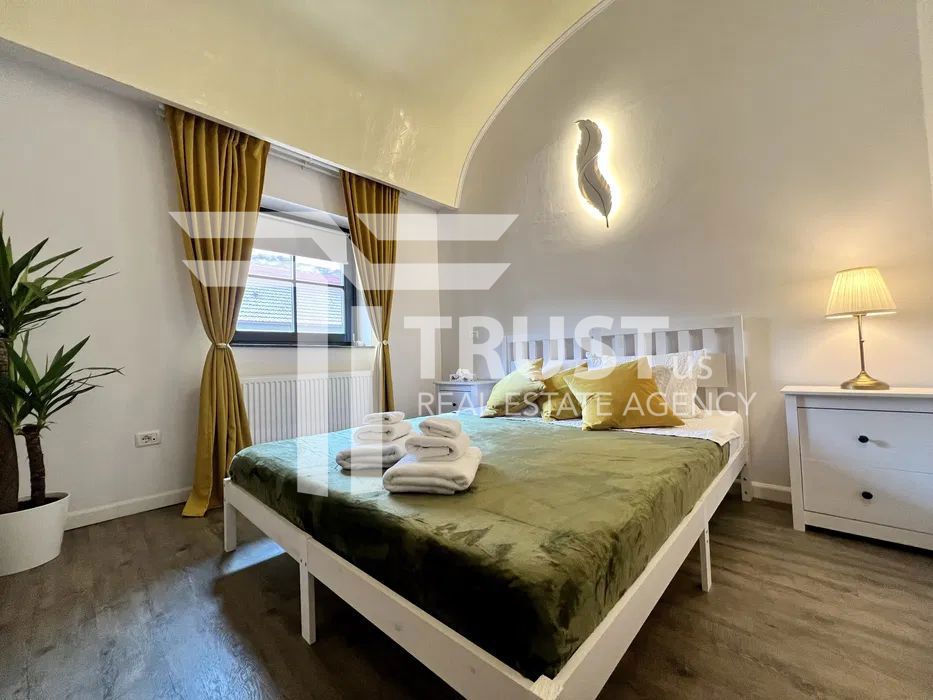 Apartament Cu 2 Camere | Piata Unirii | Centrala Proprie