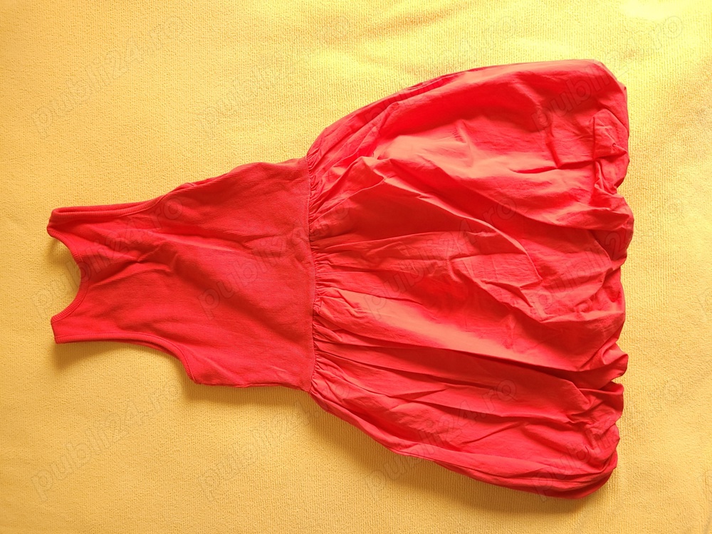 Set doua rochite pentru fetite de 7 - 10 ani