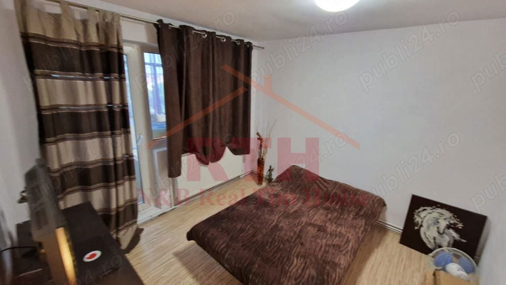 Apartament cu 3 camere de inchiriat zona Martirilor-Judetean