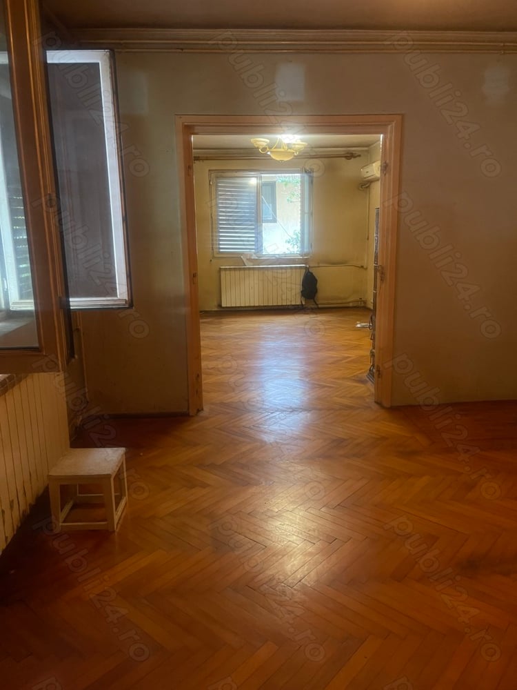 Vând apartament două camere șoseaua Giurgiului