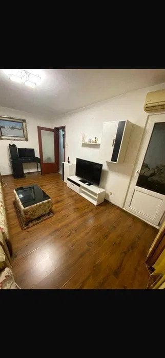 Apartament de 3 camere, 60 mp, decomandat, pet friendly, zona Nicolae Grigorescu