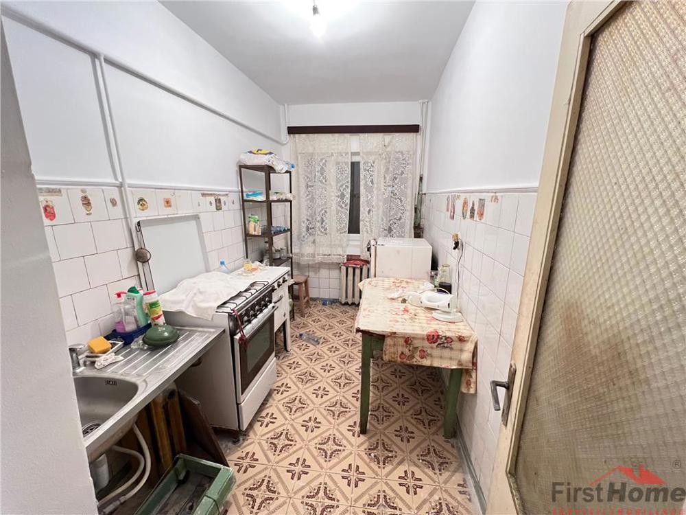 Apartament 2 camere, parter, zona centrala, fara imbunatatiri