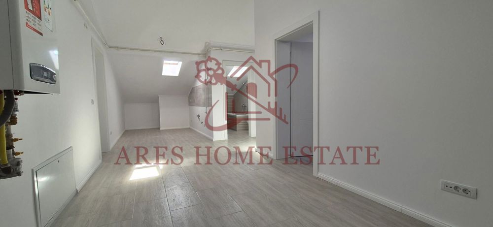 Apartament 3 camere, 74 mp- 69.900 Euro. 2 locuri de parcare