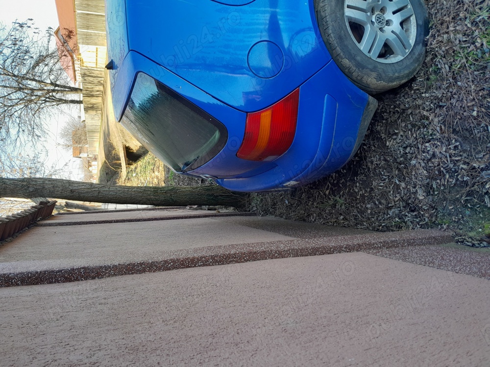 Dezmembrez vw golf 4