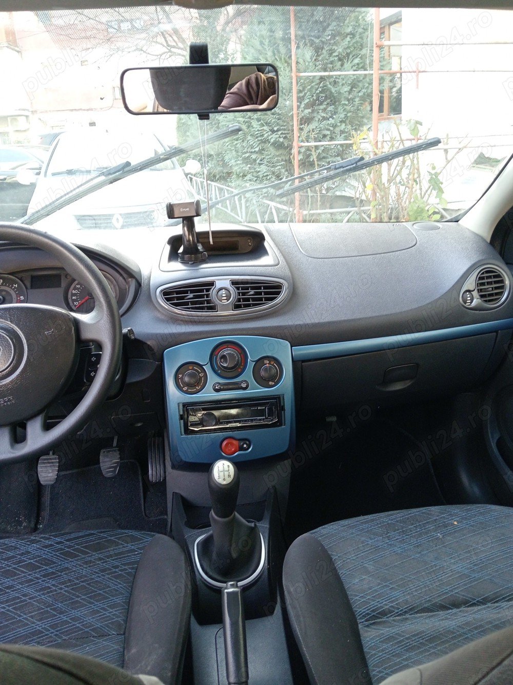 Vind Renault Clio 2008 diesel ,268 000Km funcțională