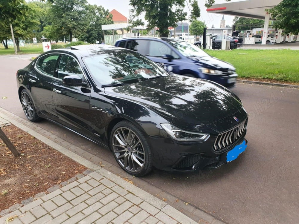 Vand Maserati Ghibli SQ 4,motor Ferarri,cea mai inalta clasa