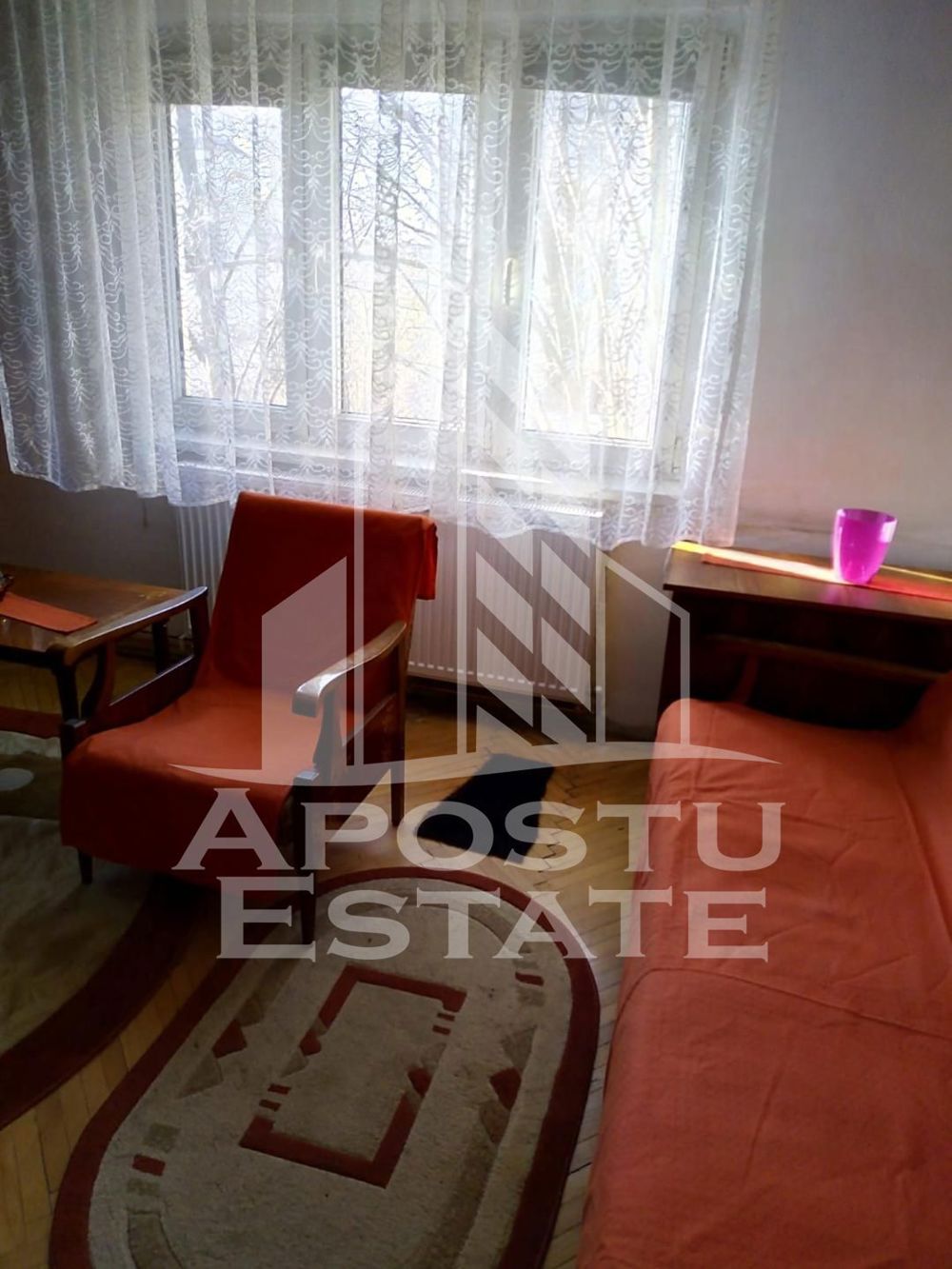 Apartamen 2 camere, centrala proprie, ARADULUI