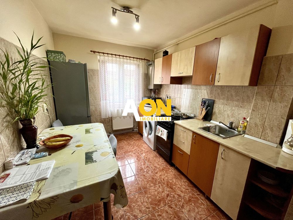 Apartament cu 2 Camere, Etaj 1, Zona Sub Bazinul Olimpic