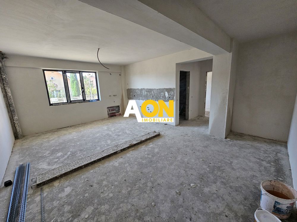 Apartament 3 camere, etaj 1, predare la cheie