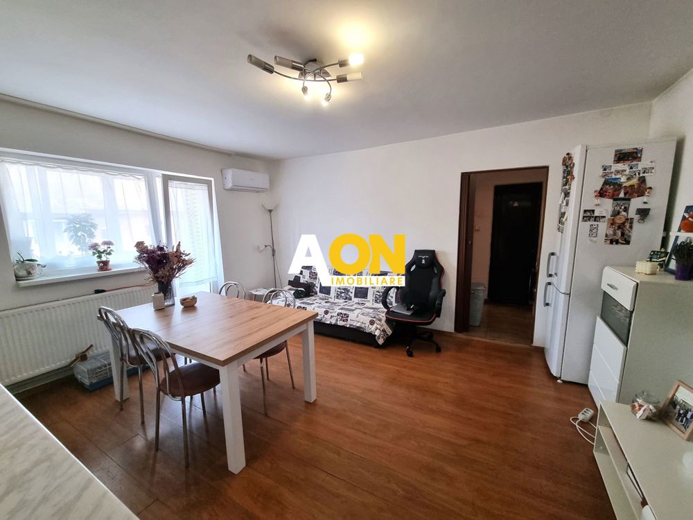 De vanzare apartament 2 camere, Ampoi 1