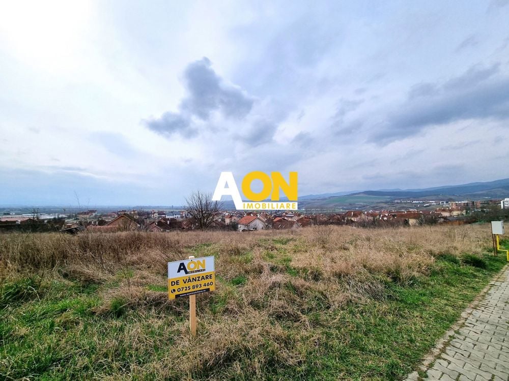 Teren cu utilitati si panorama, 670mp, Dealul Furcilor