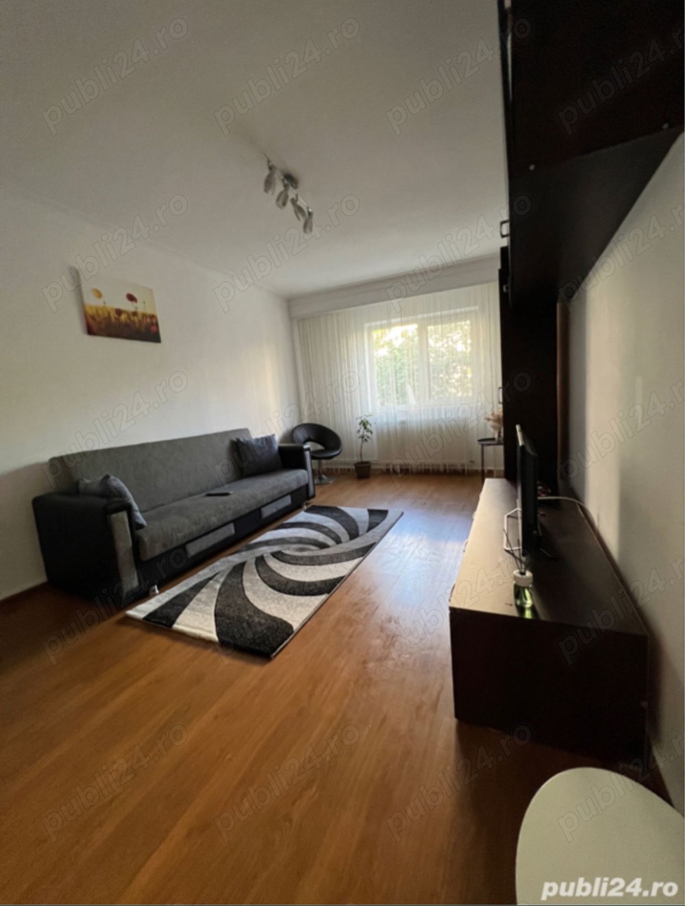 Inchiriez Apartament 3 camere, Zona Paltinis, Ploiesti