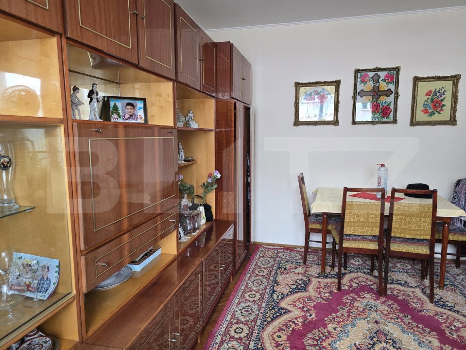 Apartament 3 camere, 70 mp, Soarelui