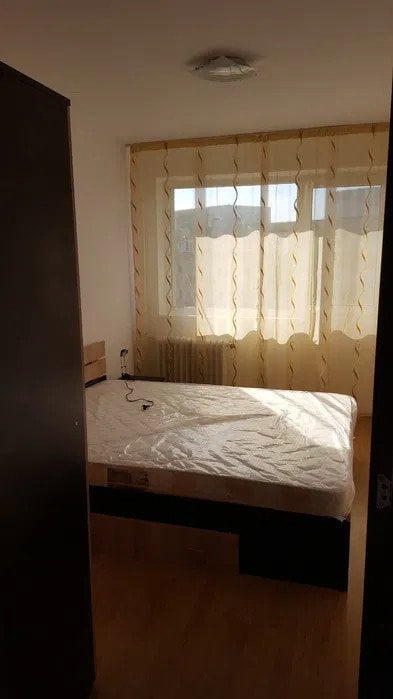 Apartament de 3 camere, 80 mp, parcare, zona Lujerului