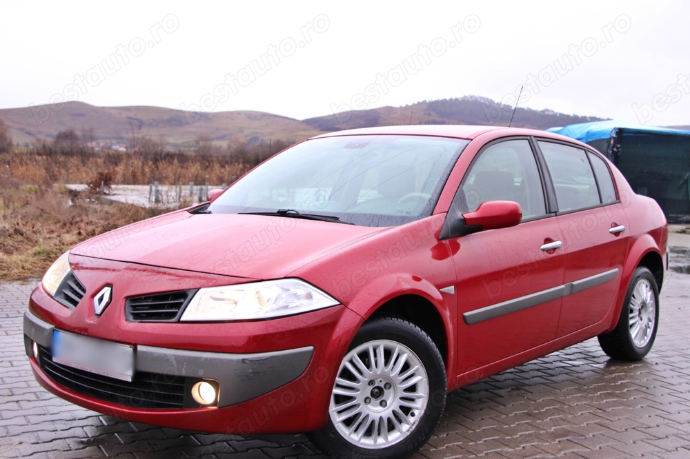 Renault Megane 1.6 Benzina AN 2008, Inmatriculat , Unic Proprietar de nou- 132 000 KM REALI