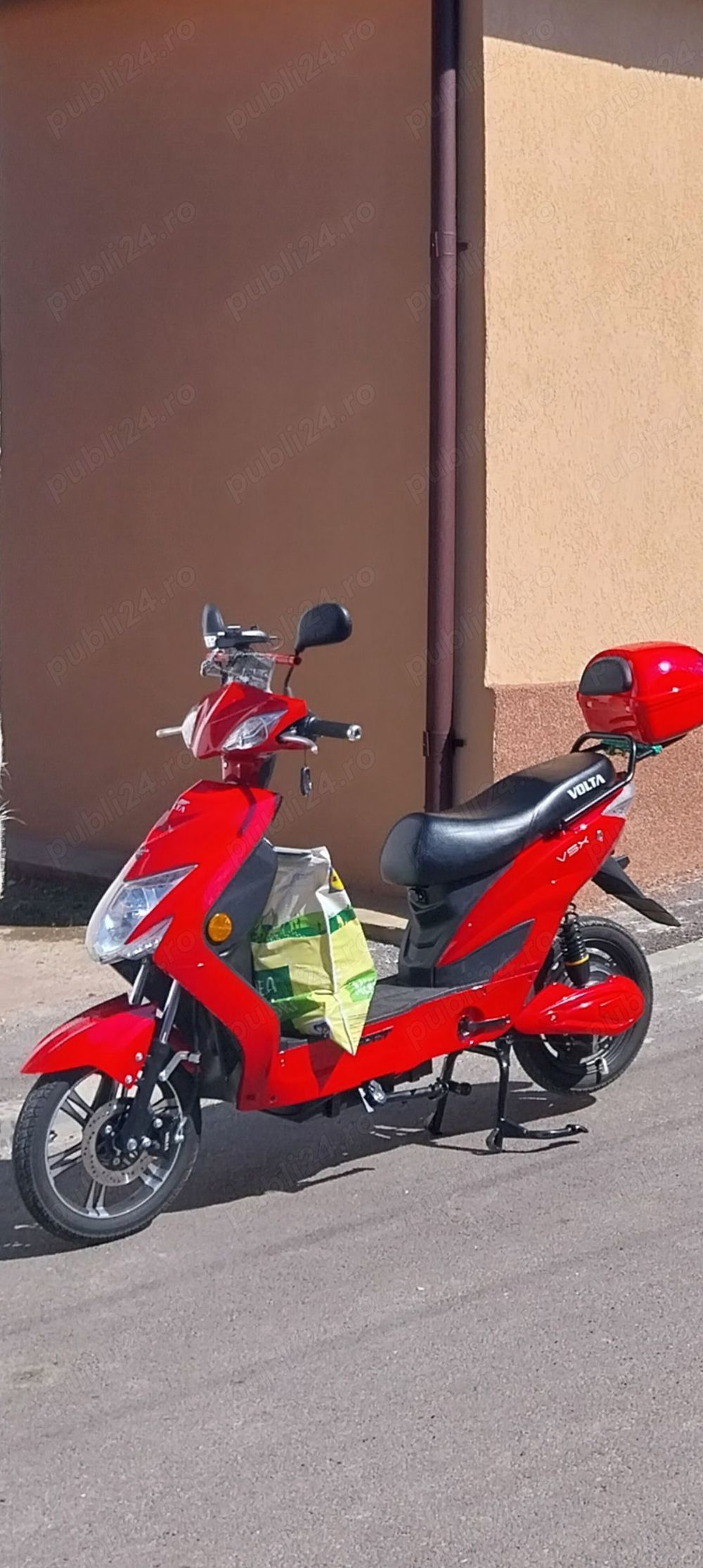 Extra informatii diametru roti	2.5 - 16 viteza maxima (km h)	25 greutate maxima suportata(kg)	120 Kg