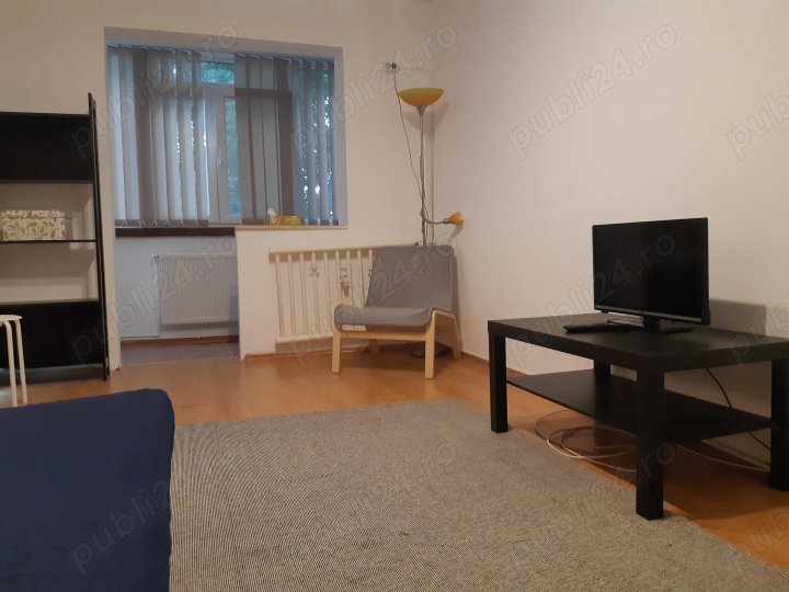 Apartament 2 camere zona Km 4 5 