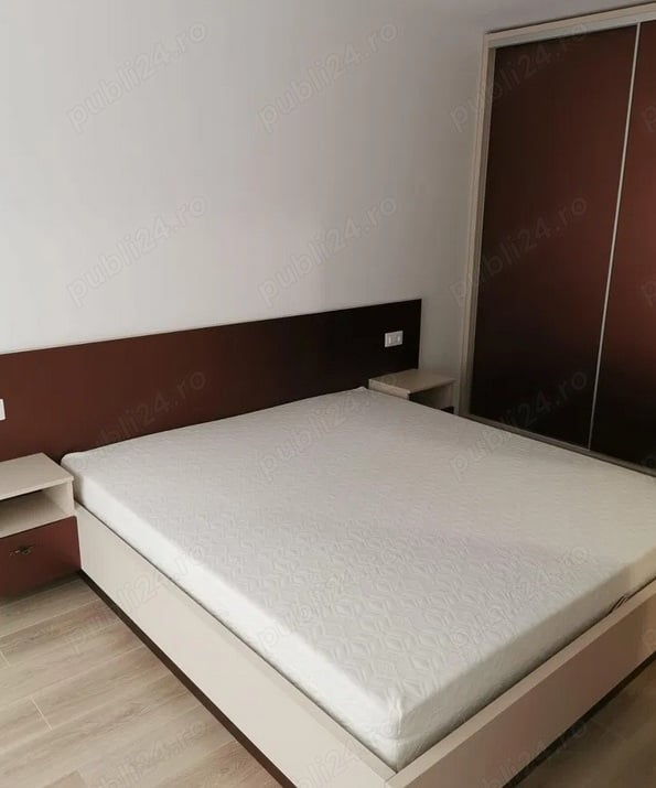 Centru chirie Apartament 2 camere in Shopping Plaza 