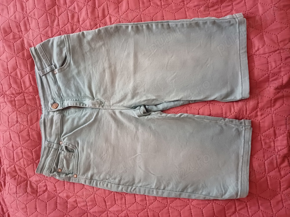 Vand pantaloni 3 4, M, Yigga, in stare impecabila