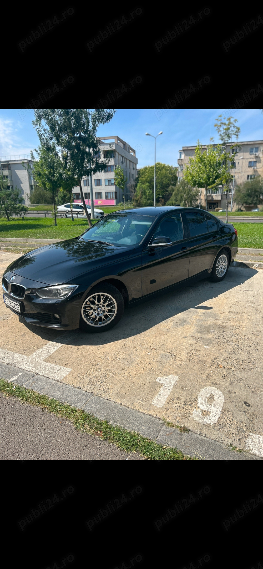 BMW Seria 3 F30 318d