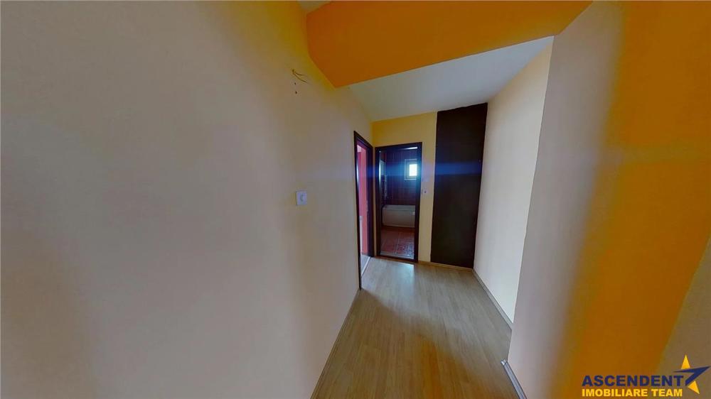 Tur 3D! Apartament pe 3 camere, decomandate, 80 mp, etajul 2, Noua Brasov.