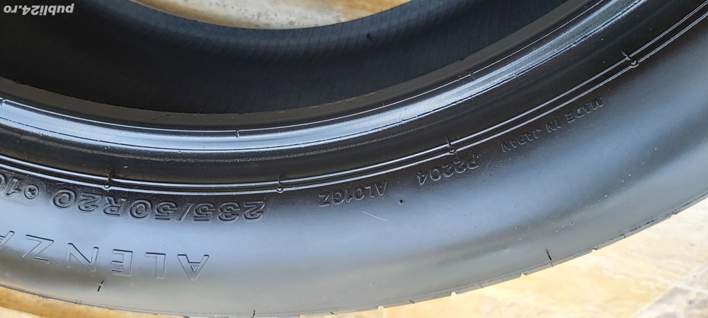 Vand anvelope 235/50/R20 BRIDGESTONE