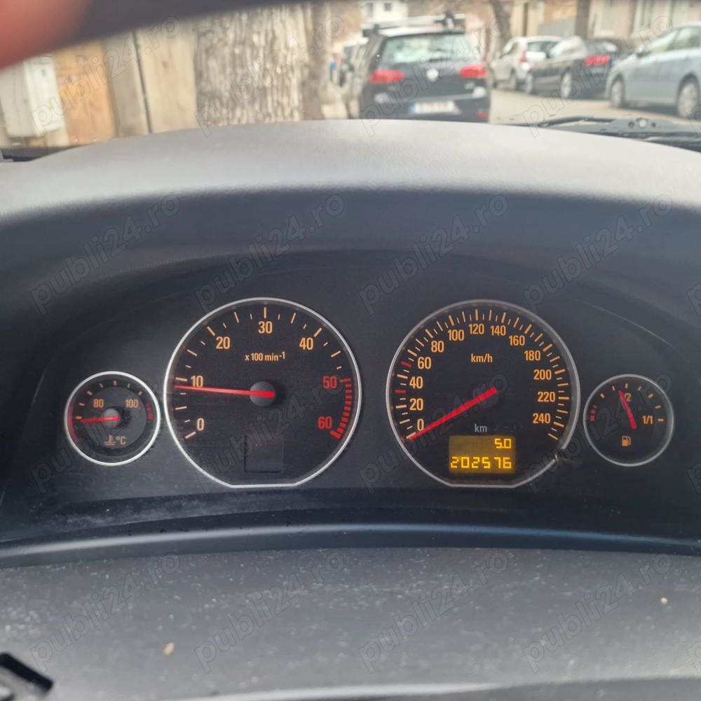 OpelVectra C 2.0, diesel, cutie manuala, an 2004