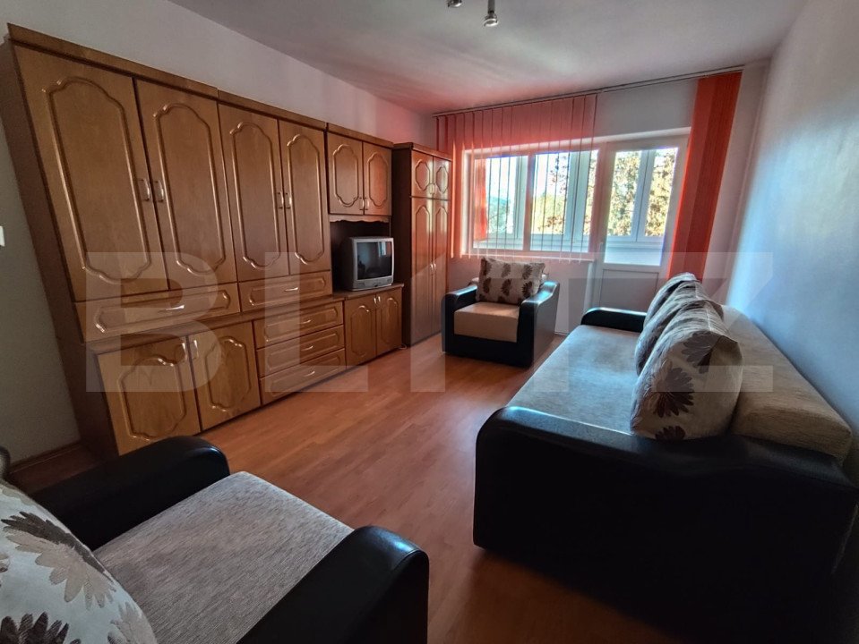 Apartament 2 camere, 44mp, zona Cugir