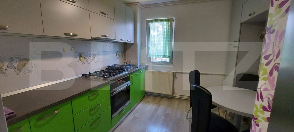 Închiriere apartament cu 3 camere, 63 mp, zona Garii