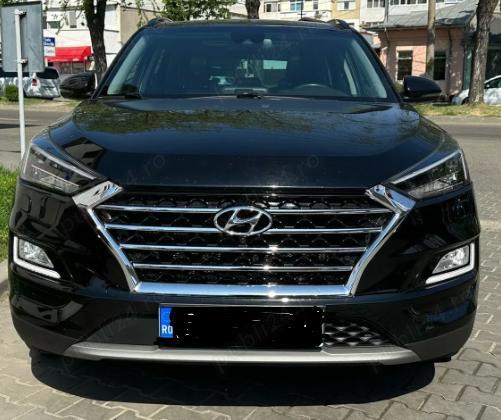 Hyundai Tucson 2.0 CRDI 4WD 8AT Luxury