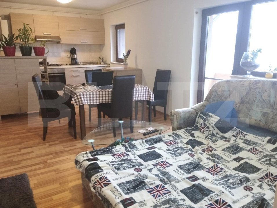 Apartamant 2 camere, 50 mp, parcare, zona Restaurantului Regal