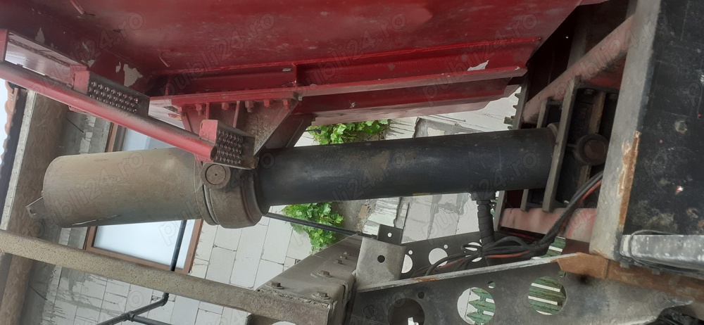 Vând semiremorcă schmitz pentru piatră 