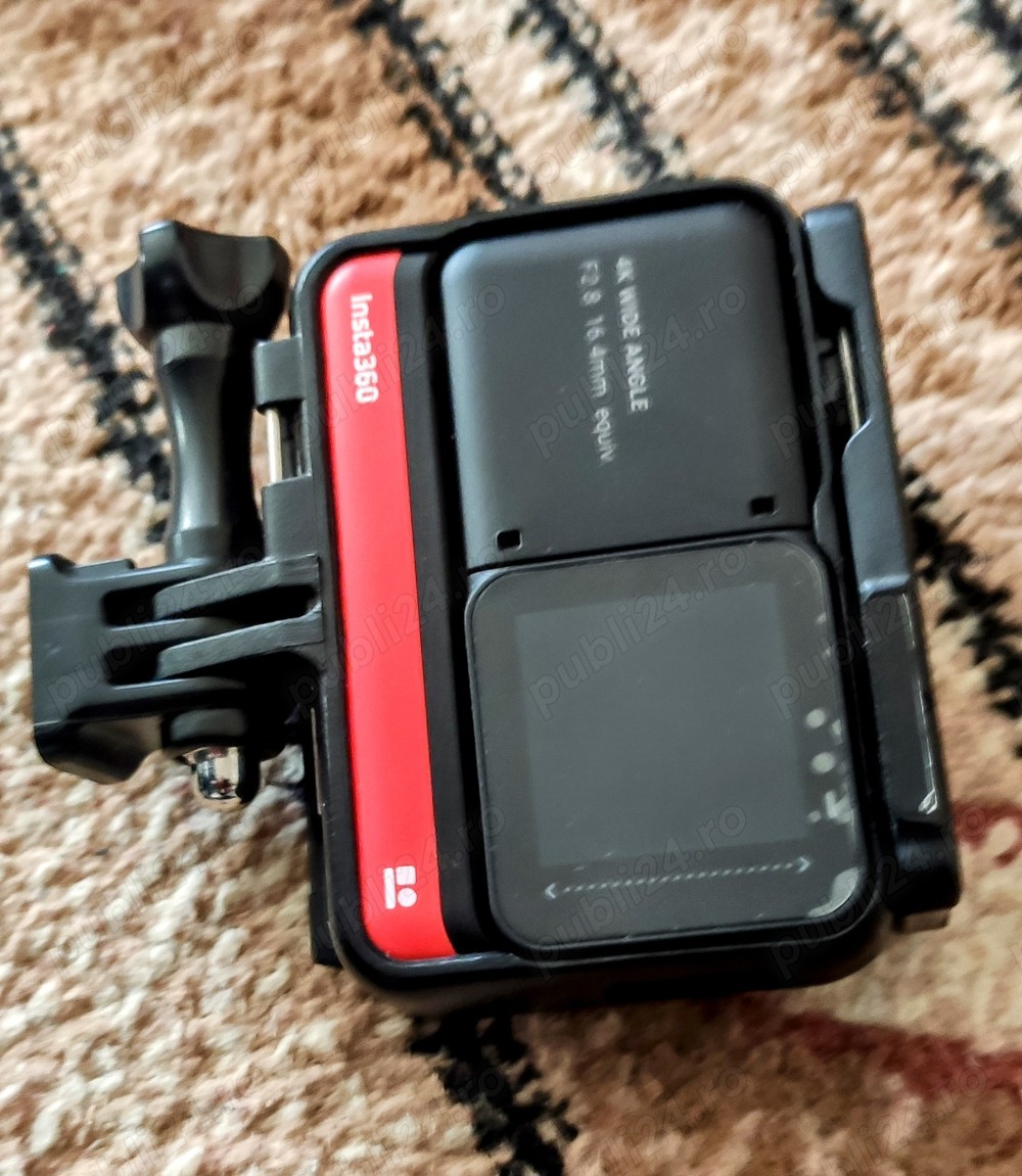 Vând camera acțiune Insta 360 One R Twin Edition 