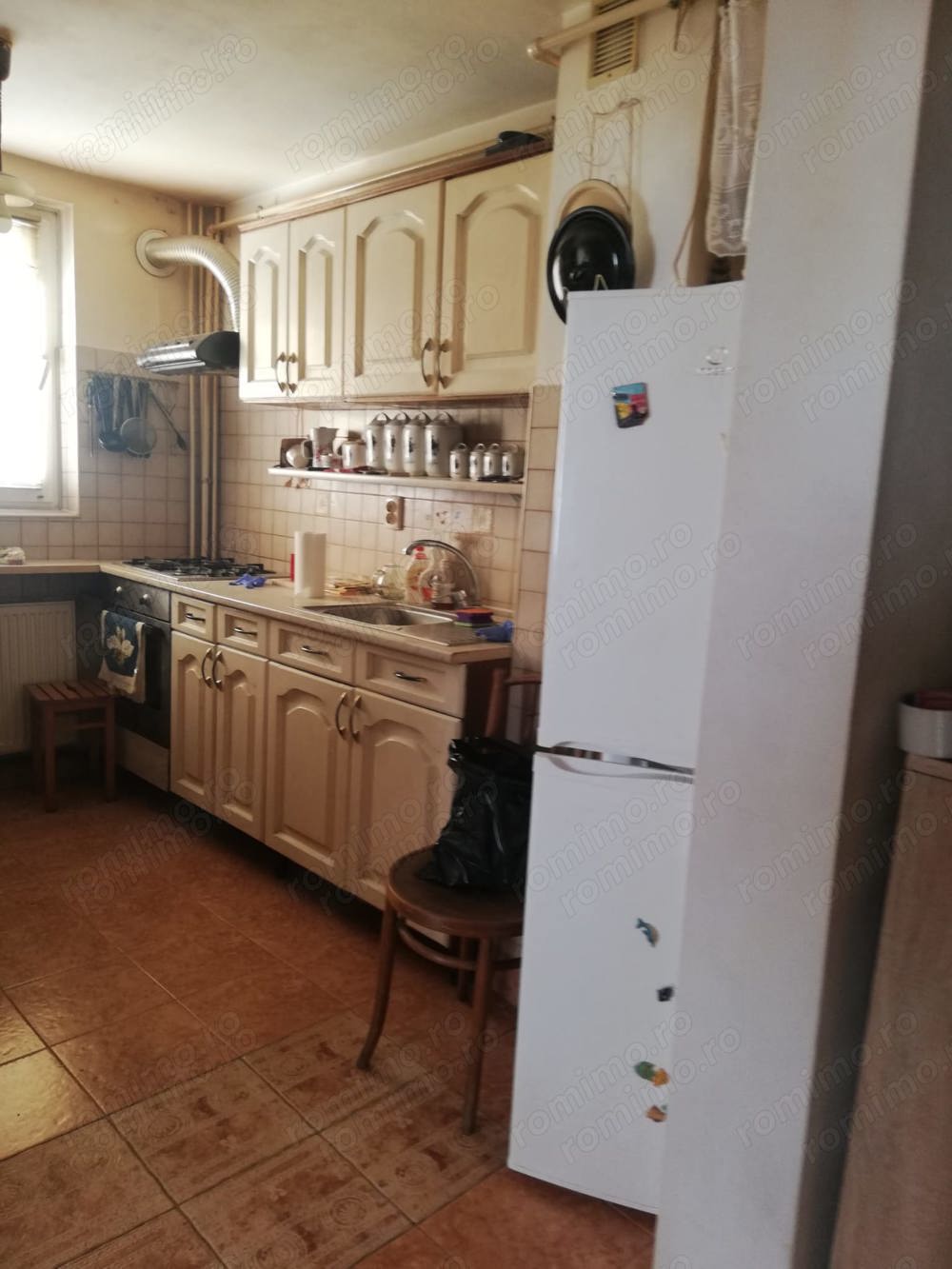 Apartament 2 camere etaj 9 vedere panoramica zona Sagului