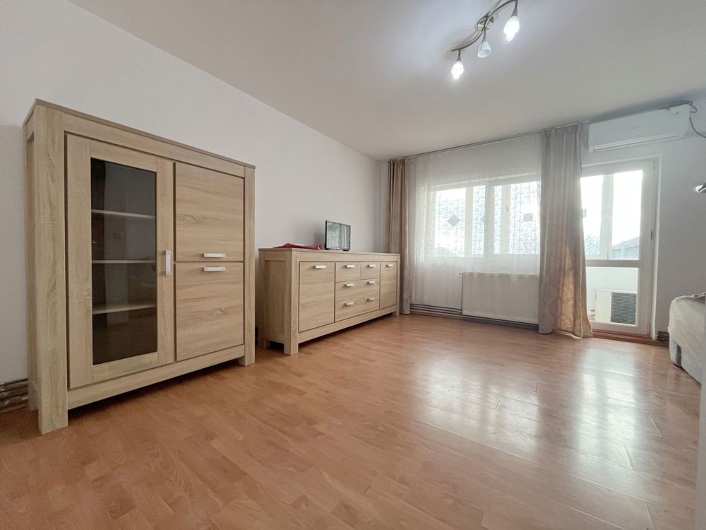 De vanzare apartament – Zona Odobescu