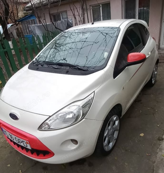 Vind FORD KA, an fabricație 2010,benzina,perfecta stare,motor schimbat