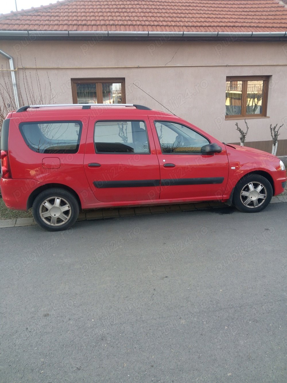 Vând Dacia Logan MCV 2011 cu gpl