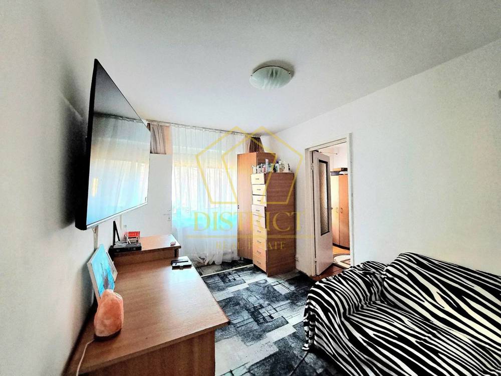 Apartament cu 2 camere I Piata Doina I Sagului