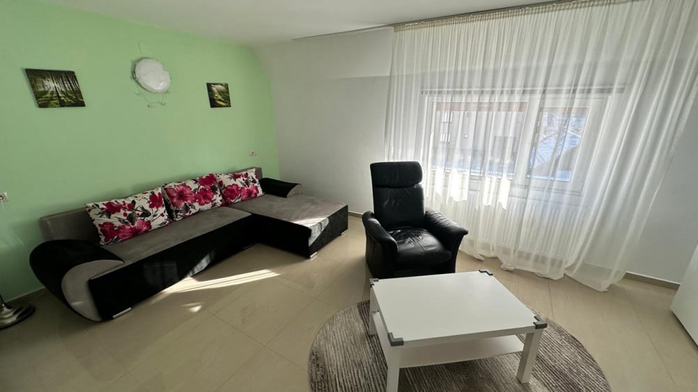 Apartament modern, 2 camere.decomandate Str.Lunga