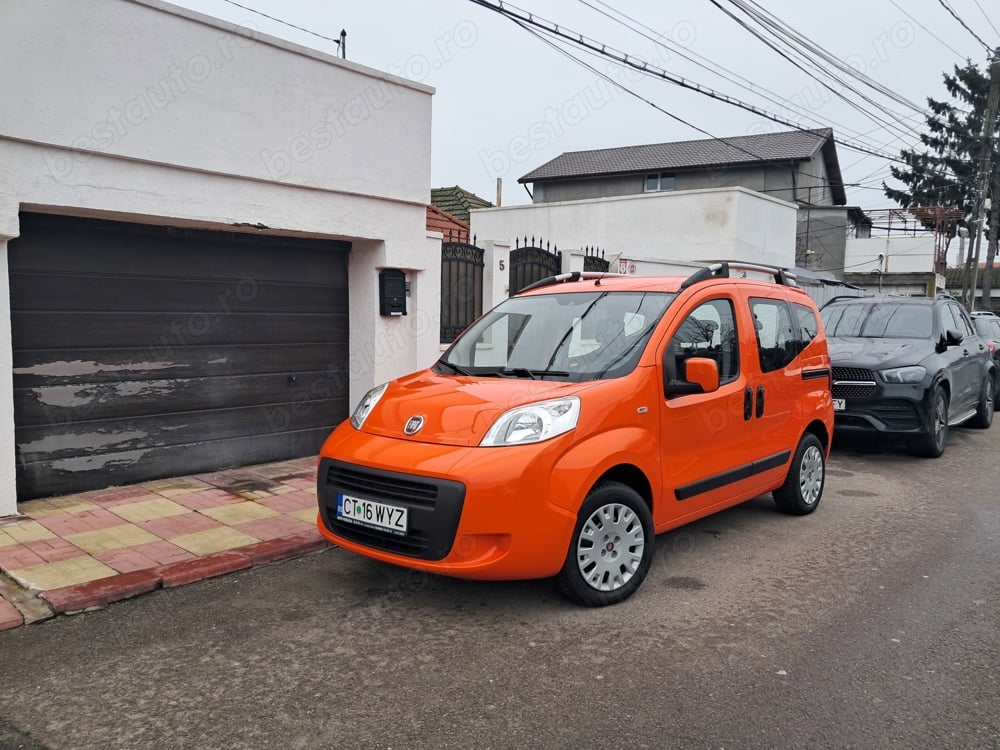 - FIAT QUBO - - 27 .000 KM - - STARE NOUĂ - 2017 - Unic Proprietar -