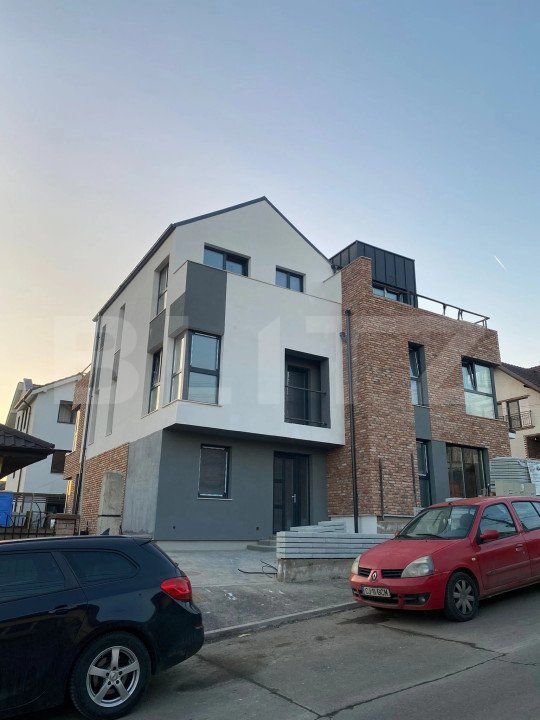 Duplex modern, 4 camere, 136 mp, cu priveliste superba, zona Dambul Rotund